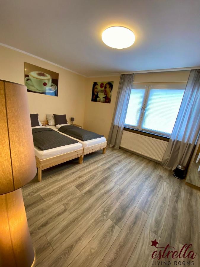 Estrella24 Living 87 Paris Apartment *